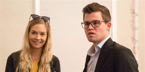 magnus carlsen girlfriend|Magnus Carlsens Private Life Revealed: Meet His Girlfriend。